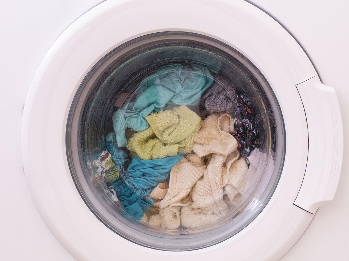 tøjvask i vaskemaskine