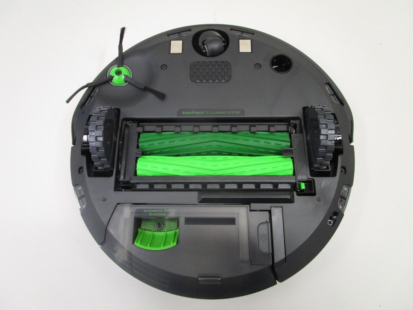 Roomba J7+ Irobot