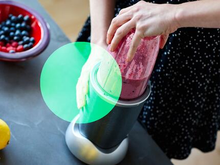 smoothie blender