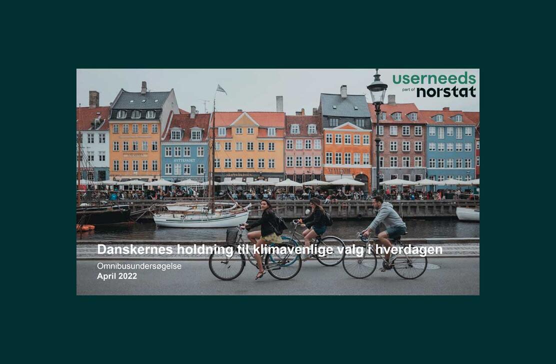 danskere på cykel i Nyhavn