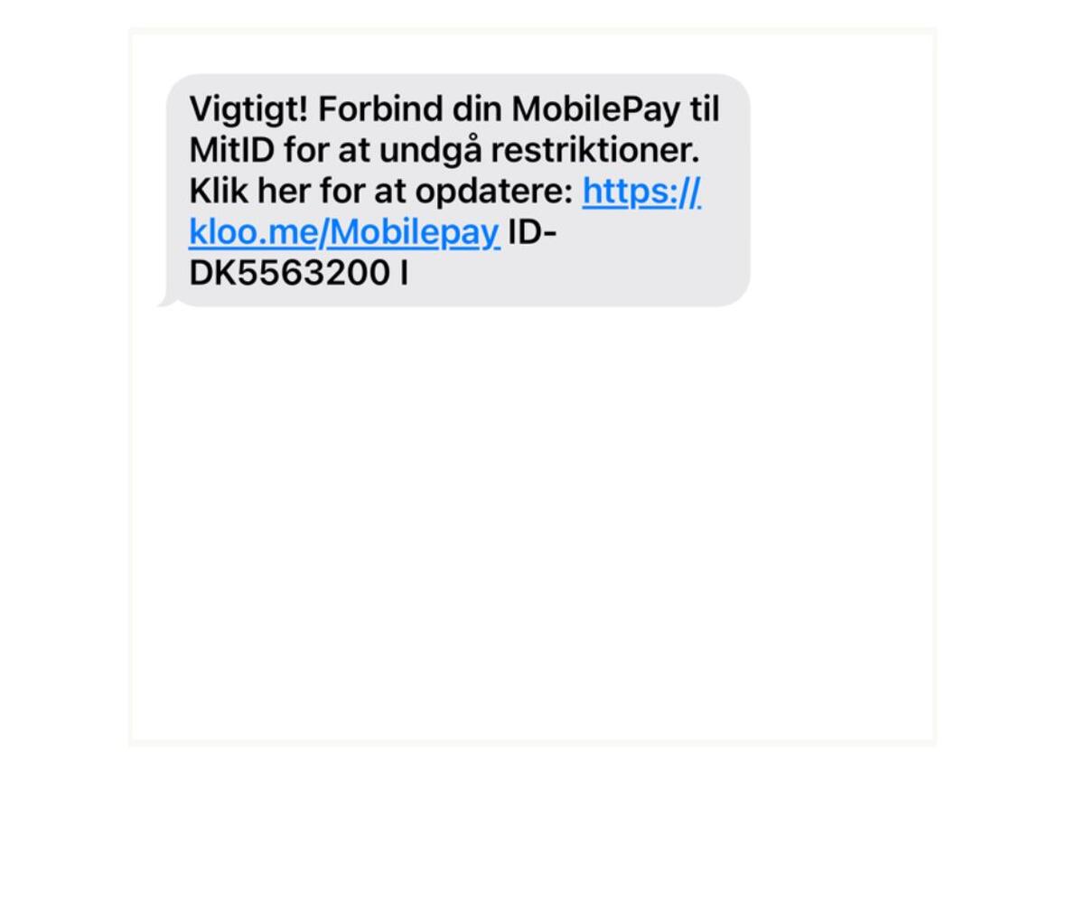 Falsk sms fra MobilePay, hvor der står "Klik her for at opdatere og undgå restriktioner"