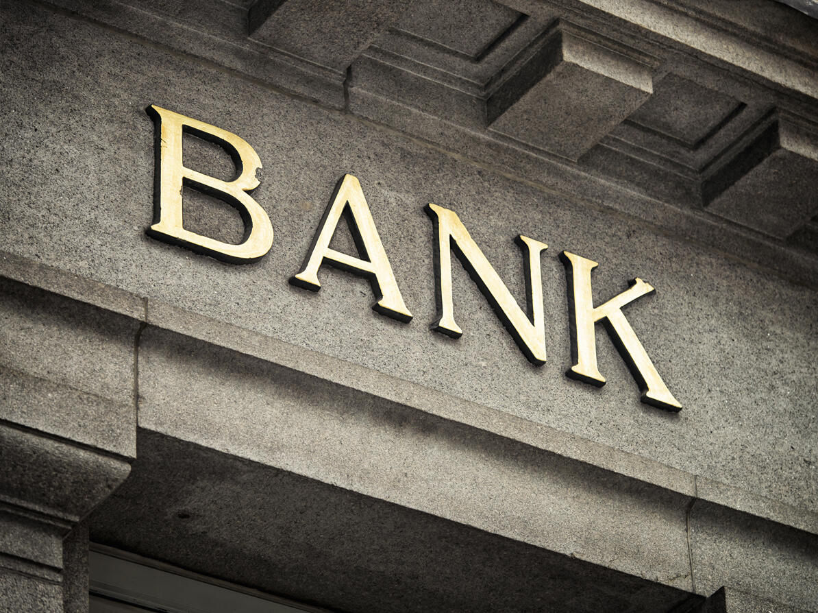 Sådan investerer du via banken
