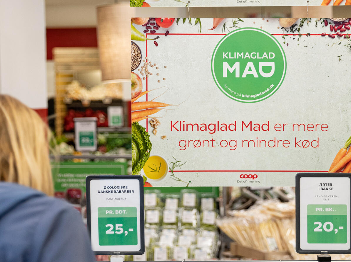 klimaglad mad skilt i et dansk supermarked
