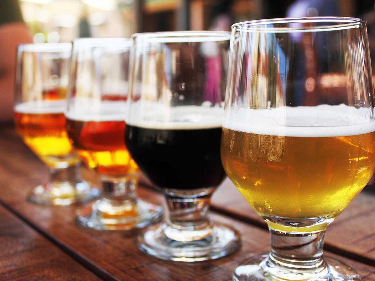 Hjælp os med at finde den bedste alkoholfrie øl.