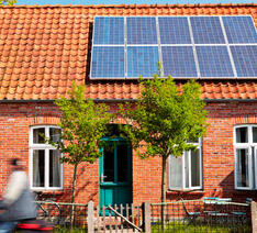 Et hus med solceller