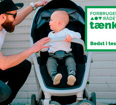Et barn i en klapvogn bedst i test