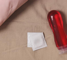Glidecreme og kondomer