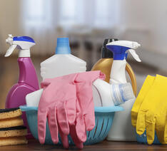 Rengøringsmidler til hjemmet