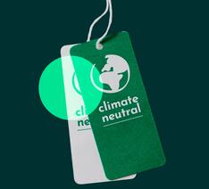 Greenwashing mærke, hvor der står CO2 neutral