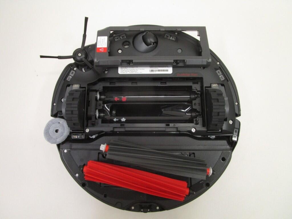 S8 MaxV Ultra black Roborock