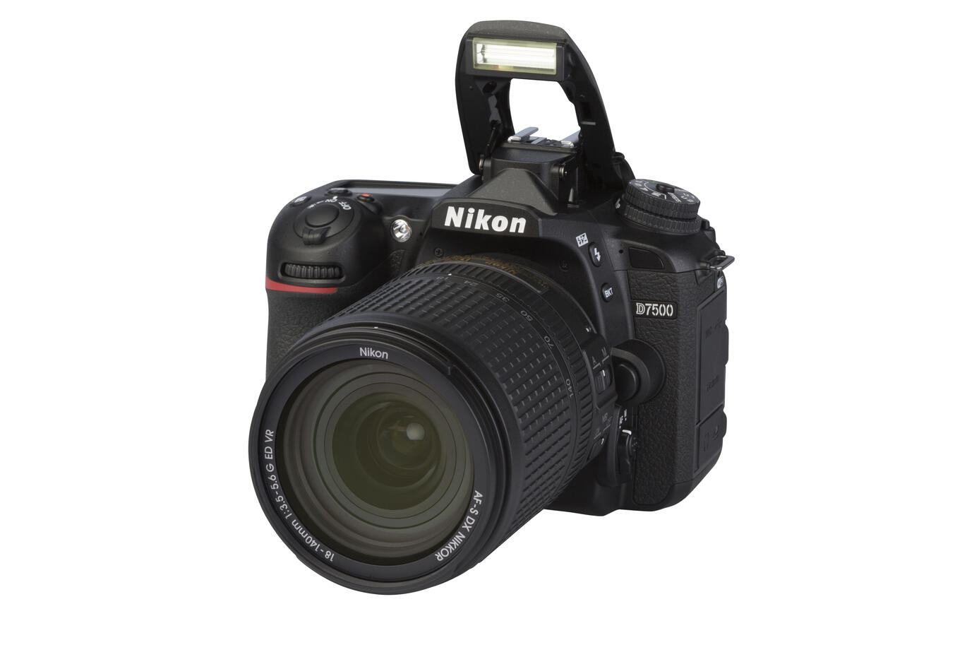 D7500 + AF-S DX NIKKOR 18-140mm 1:3.5-5.6 G ED VR Nikon