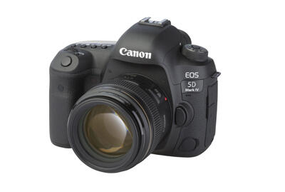 EOS 5D Mark IV + EF 85mm 1:1.8 USM Canon