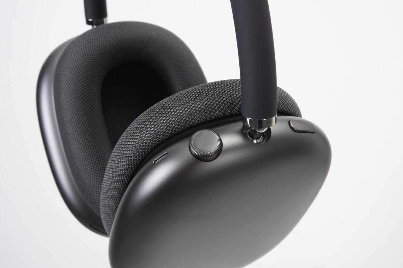 AirPods Max USB-C Apple