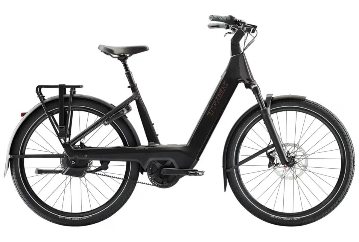 Charter+ 5 Auto 800Wh Trek