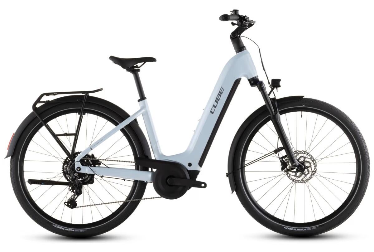 Touring Hybrid One 600 Cube
