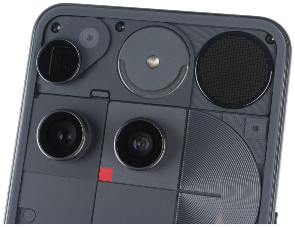 Phone (3) Nothing