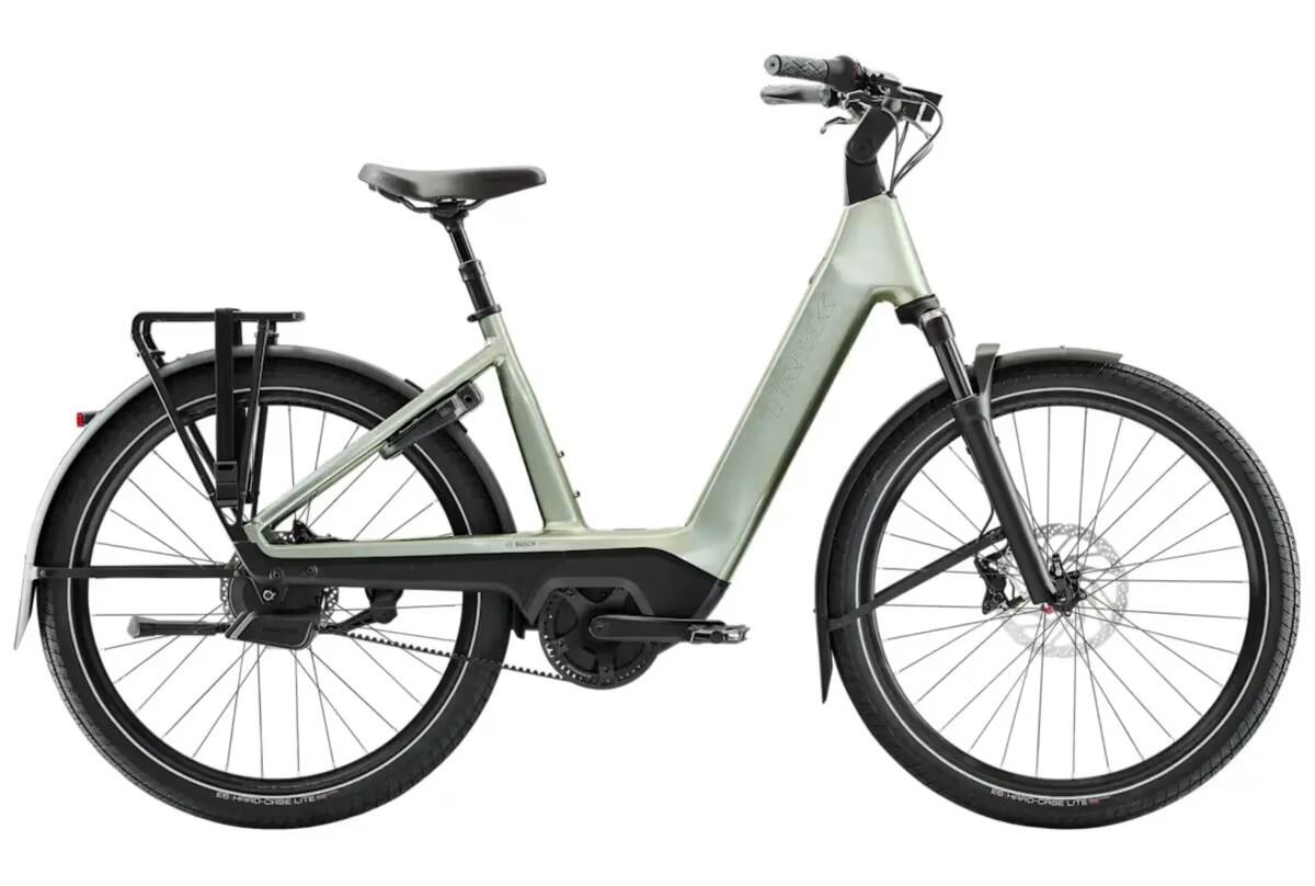 Charter+ 5 Auto 800Wh Trek