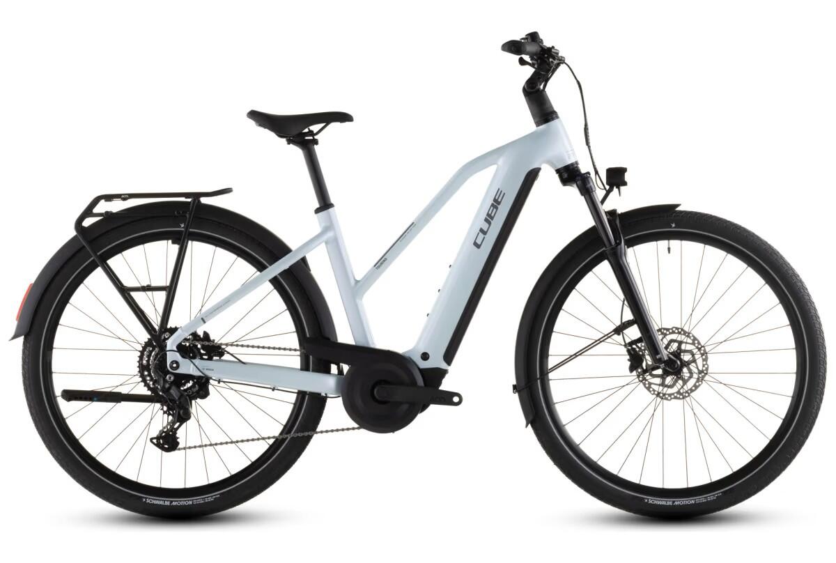 Touring Hybrid One 600 Cube
