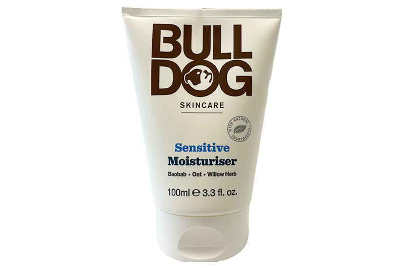 Sensitive moisturiser Bulldog