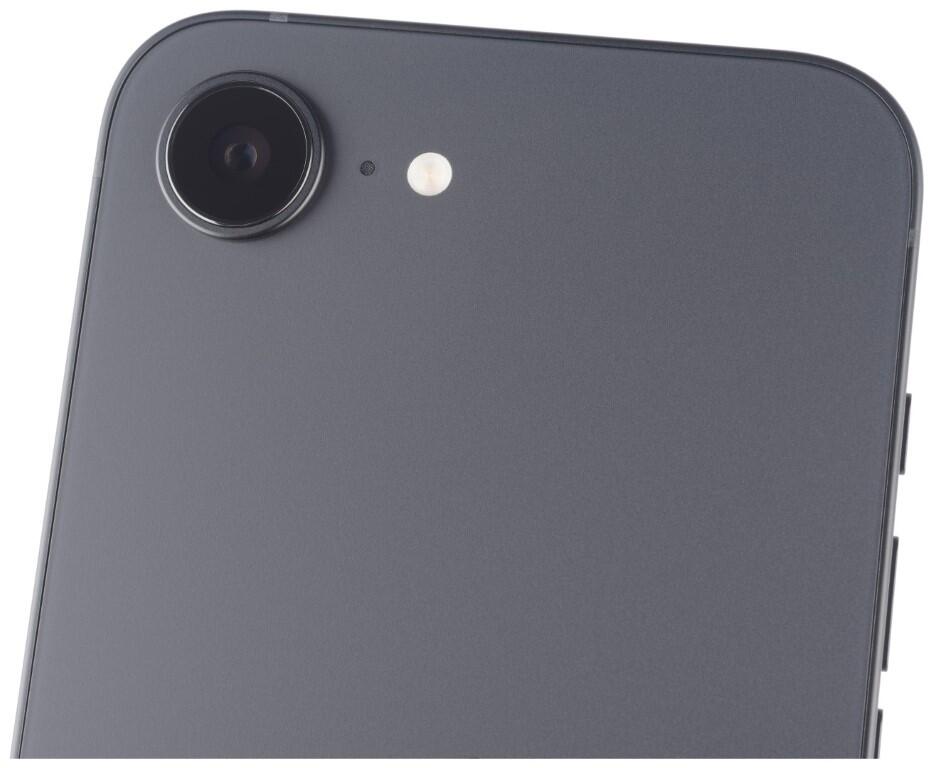 iPhone 16e Apple