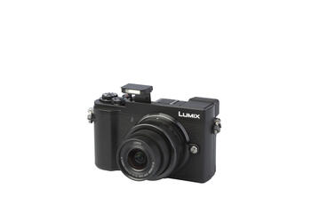 Panasonic LUMIX DC-GX9 + LUMIX G VARIO 12-32mm 1:3.5-5.6 ASPH. MEGA O.I.S.