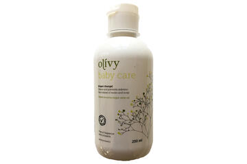Olivy Baby care diaper change