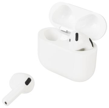 Apple AirPods 4th gen