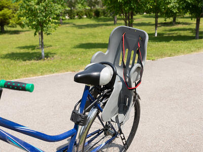 En cykelstol på en cykel