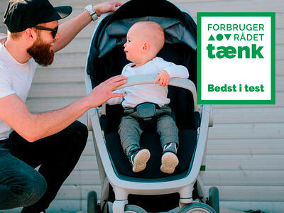 Et barn i en klapvogn bedst i test